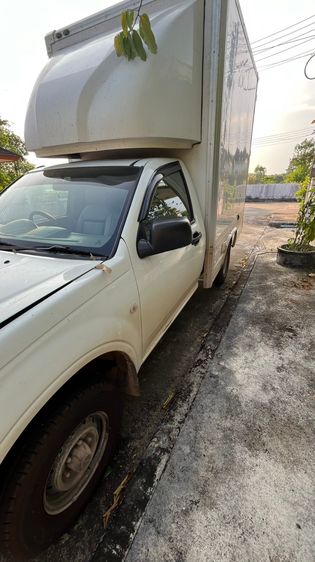 Isuzu D-MAX 2004 2.5 S Pickup ดีเซล ไม่ติดแก๊ส เกียร์ธรรมดา ขาว รูปที่ 2