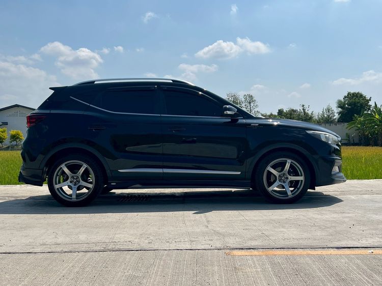 MG ZS 2018 1.5 D Sedan เบนซิน ไม่ติดแก๊ส เกียร์อัตโนมัติ ดำ รูปที่ 4