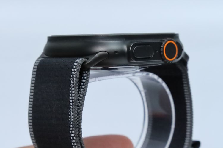 Apple Watch Ultra 3 Titanium 49mm GPS+Cellular รูปที่ 4