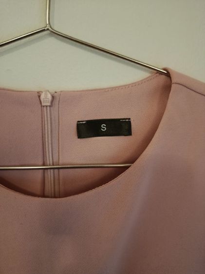 เดรสและเสื้อใส่ทำงาน รูปที่ 4