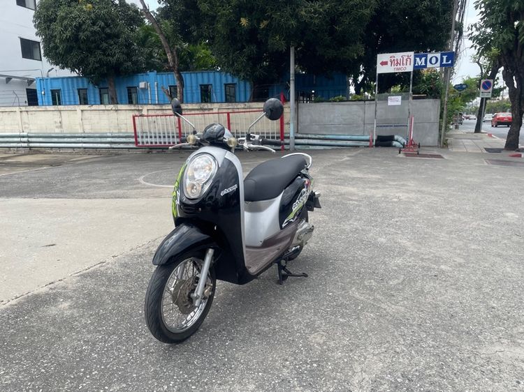 Honda scoopy iรถบ้าน รูปที่ 2
