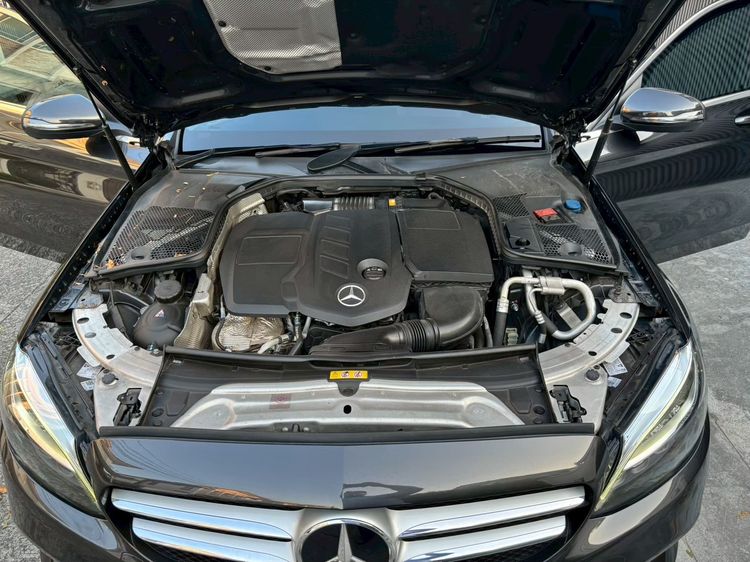 Mercedes-Benz C-Class 2021 C220 Sedan ดีเซล เกียร์อัตโนมัติ เทา รูปที่ 2