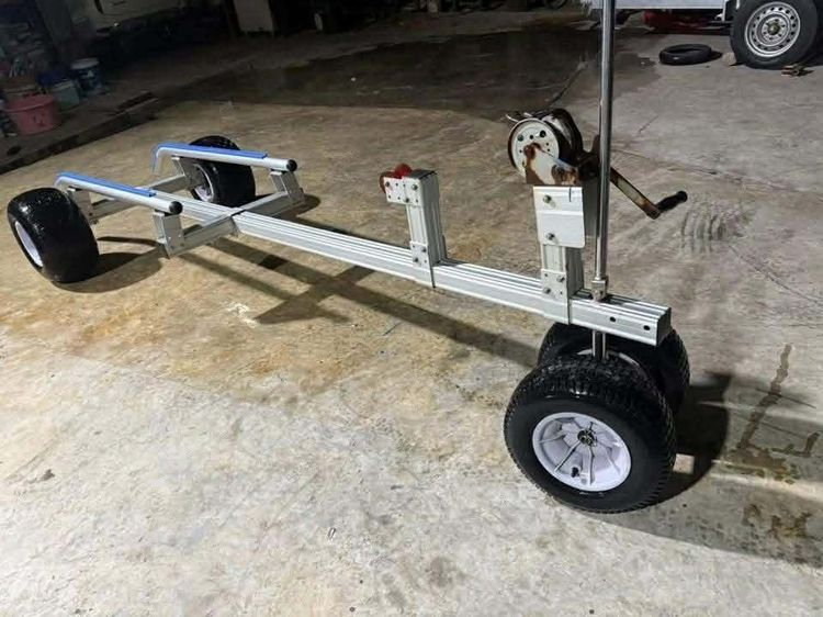 ดอลลี่ใหญ่  factory ล้อหน้าใหญ่ หัวบอล วิ้นดึง ครบๆ มือ2 เหมือนใหม่  ใช้งานได้ดี  สนใจทักมาได้ครับ สินค้าอยู่ชลบุรี