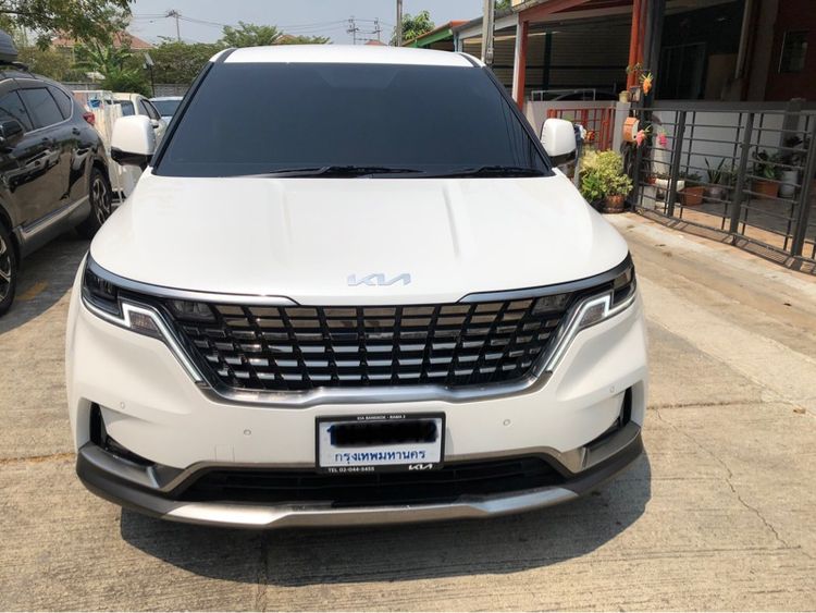 รถ Kia Grand Carnival 2.2 EX สี ขาว