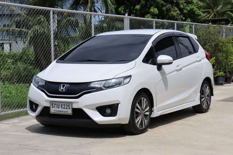 Honda Jazz 2016 1.5 SV Sedan เบนซิน ไม่ติดแก๊ส เกียร์อัตโนมัติ ขาว รูปที่ 2