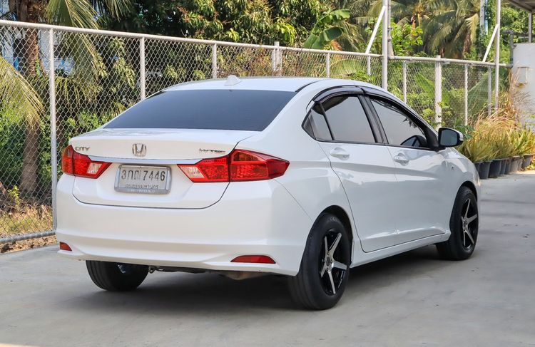 Honda City 2014 1.5 S Sedan เบนซิน ไม่ติดแก๊ส เกียร์อัตโนมัติ ขาว รูปที่ 4