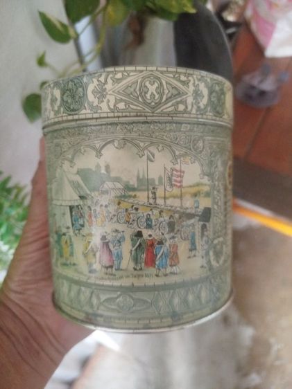 อื่นๆ กระป๋องสังกะสีเก่า