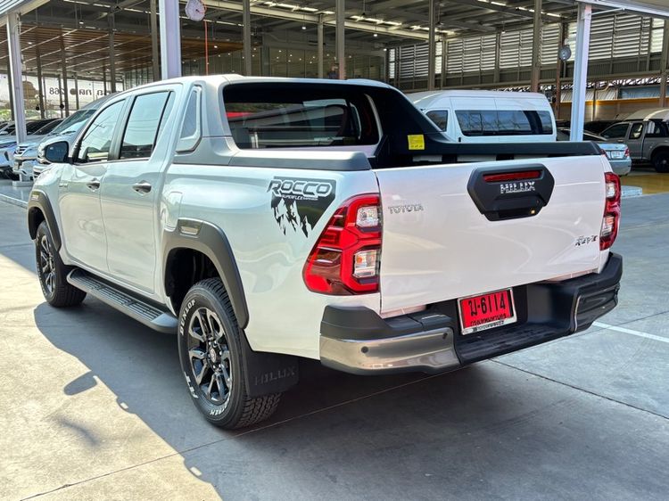 Toyota Hilux Revo 2025 Double Cab Prerunner 2x4 2.4 Rocco Pickup ดีเซล เกียร์อัตโนมัติ ขาว รูปที่ 3