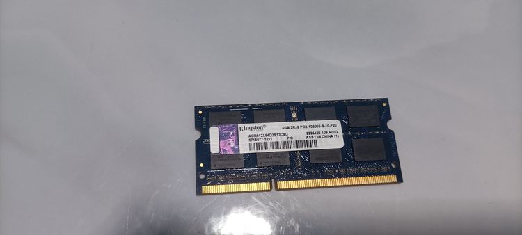 ที่เก็บข้อมูลและเมมโมรี่การ์ด แรม Kingston DDR3 4GB บัส1333