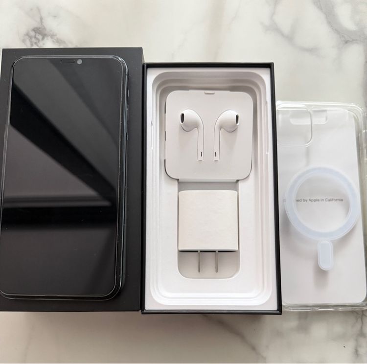 512 GB iphone 11 promax 