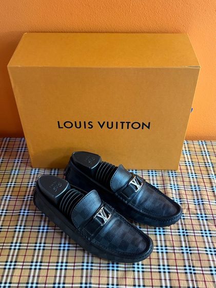 รองเท้า Louis Vuitton size 41