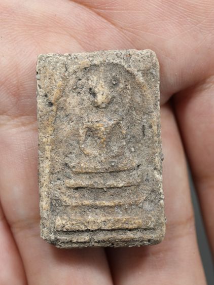 รหัส 019 - พระสมเด็จพิมพ์ใหญ่ วัดระฆังโฆสิตาราม สภาพสวยสมบูรณ์ ไม่แตกไม่บิ่น มวลสารชัดเจน รับประกันตรงปกตามรูปภาพค่ะ รูปที่ 5