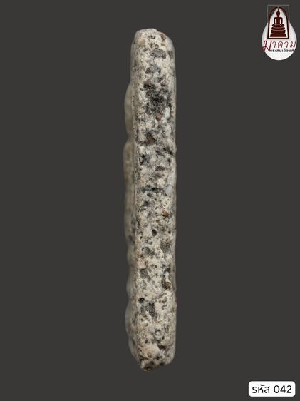 รหัส 042- พระสมเด็จพิมพ์ใหญ่ วัดระฆังโฆสิตาราม สภาพสวยสมบูรณ์ ไม่แตกไม่บิ่น มวลสารชัดเจน รับประกันตรงปกตามรูปภาพค่ะ รูปที่ 3