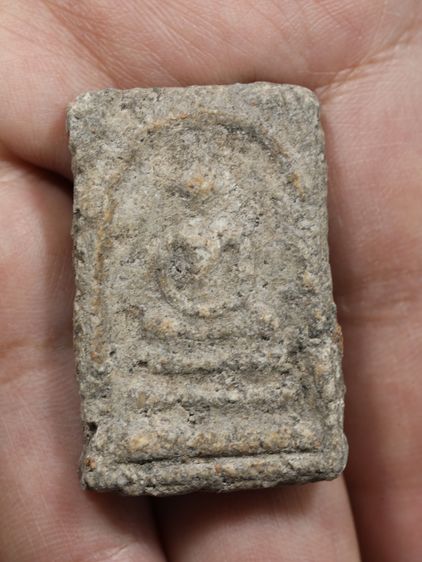 รหัส 043 - พระสมเด็จพิมพ์ใหญ่ วัดระฆังโฆสิตาราม สภาพสวยสมบูรณ์ ไม่แตกไม่บิ่น มวลสารชัดเจน รับประกันตรงปกตามรูปภาพค่ะ รูปที่ 5