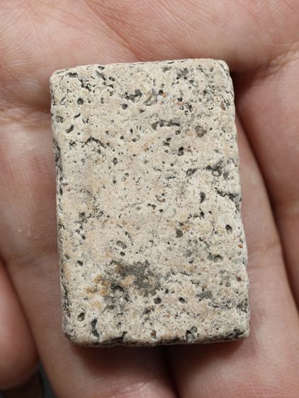 รหัส 049 - พระสมเด็จพิมพ์ใหญ่ วัดระฆังโฆสิตาราม สภาพสวยสมบูรณ์ ไม่แตกไม่บิ่น มวลสารชัดเจน รับประกันตรงปกตามรูปภาพค่ะ รูปที่ 6