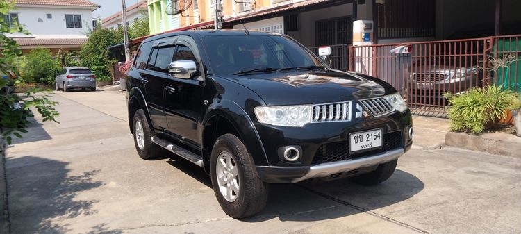 Mitsubishi Pajero Sport 2012 2.5 GLS Utility-car ดีเซล เกียร์อัตโนมัติ ดำ รูปที่ 2