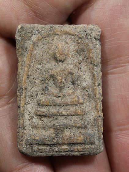 รหัส 088 - พระสมเด็จพิมพ์ใหญ่ วัดระฆังโฆสิตาราม สภาพสวยสมบูรณ์ ไม่แตกไม่บิ่น มวลสารชัดเจน รับประกันตรงปกตามรูปภาพค่ะ รูปที่ 5