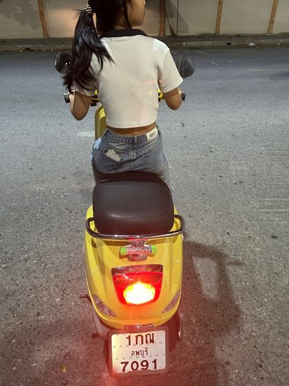 VESPA LX125 iJET รูปที่ 6