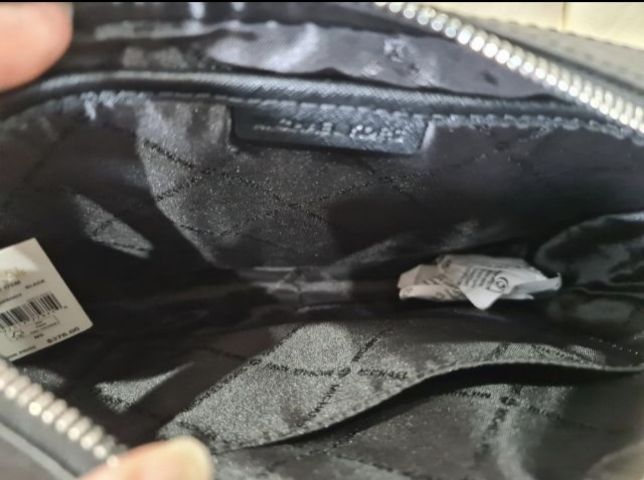 ขายกระเป๋า Michael kors ของแท้มือ1 ราคาถูกมากขายกระเป๋า Michael kors ของแท้มือ1 ราคาถูกมาก รูปที่ 2