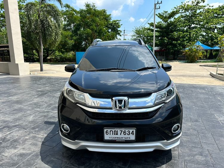 Honda BR-V 2017 1.5 SV Utility-car เบนซิน ไม่ติดแก๊ส เกียร์อัตโนมัติ ดำ รูปที่ 2