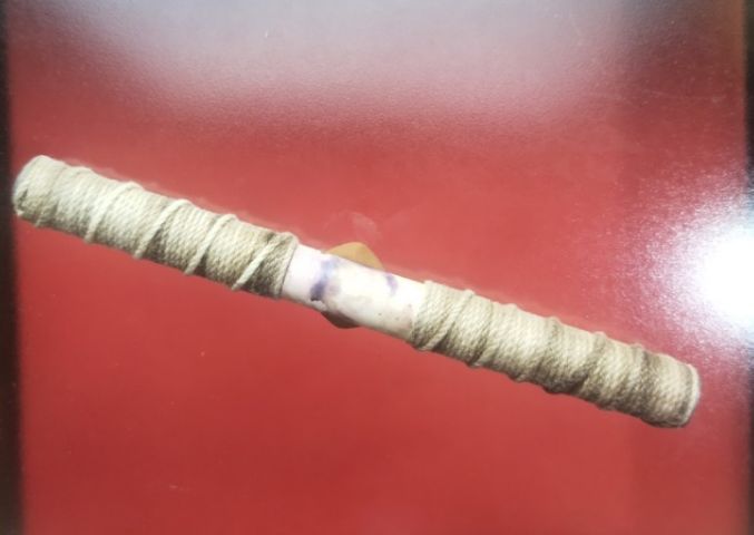 ตะกรุดหลวงพ่อคูณ ติดรูปเก่าๆ ยาว 5 นิ้ว มีจาร