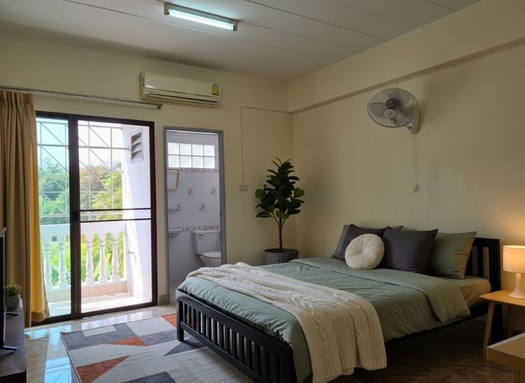 ห้องพักพร้อมเฟอร์นิเจอร์ ศรีนครินทร์