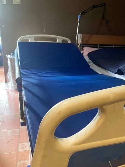 อุปกรณ์เพื่อสุขภาพ เตียงผู้ป่วย