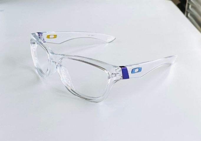 กรอบเเว่นตา OAKLEY รูปที่ 11