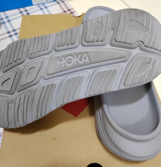 รองเท้าแตะ​RECOVERY​ HOKA​ เบอร์7 41 สภาพดีสวยๆ​ 500บาท​สนใจติดต่อเบอร์​0880029726​หรือไอดีลาย0982548693​ รูปที่ 4