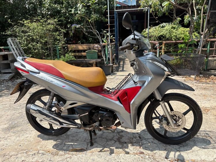 Honda Wave125i จดปี21 เอกสารครบโอน รถสวยพร้อมใช้งาน