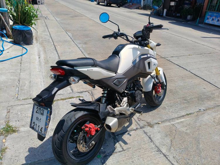 🛵ยังไงก็ขาย MSX125 ปี 59 เครื่องดี สีสวย สตาร์ทมือ รถบ้านพร้อมใช้งาน เปลี่ยนน้ำมันเครื่องฟรี ส่งฟรี30กิโล รูปที่ 6