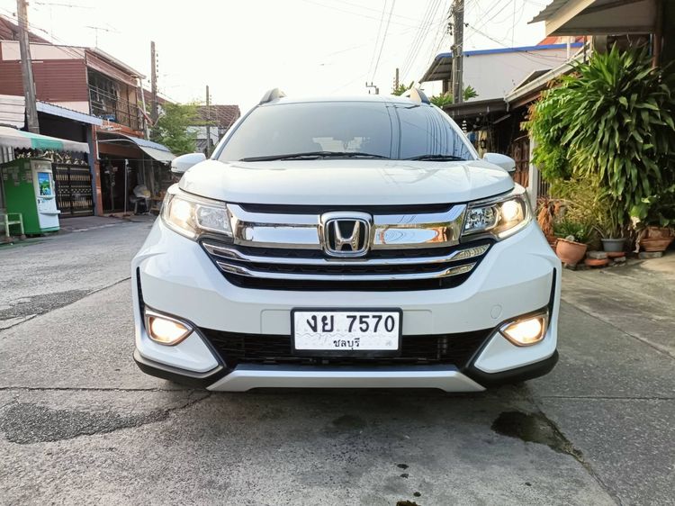 รถ Honda BR-V 1.5 SV สี ขาว