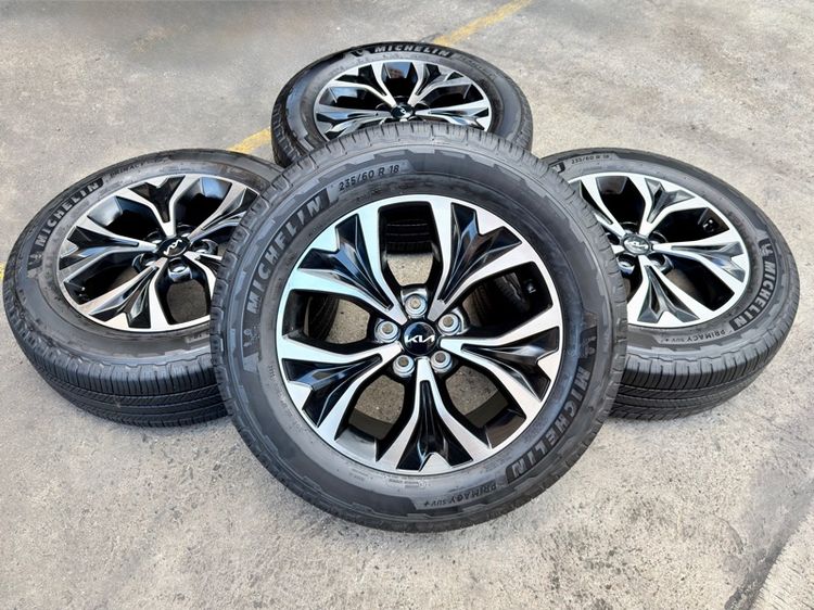 ล้อป้ายแดงKIA Carnival ขอบ18”  พร้อมยางมิชลีนปลายปี25 รูปที่ 2