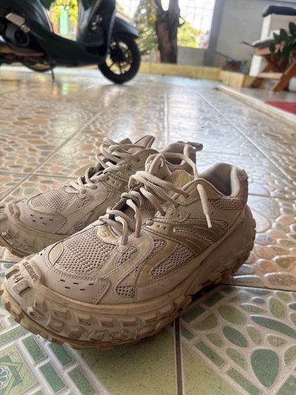 Balenciaga 3XL Sneakers  รูปที่ 2