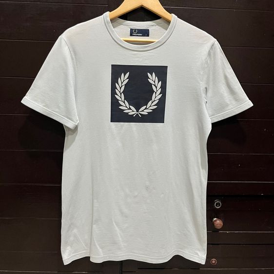 เสื้อยืด Fred Perry