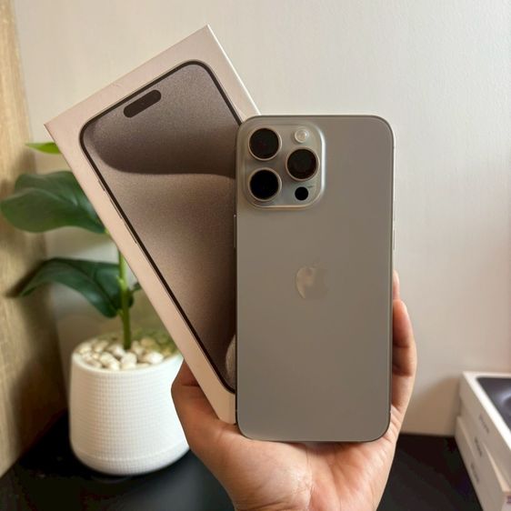 iPhone 15 pro max มีผ่อนครับ 