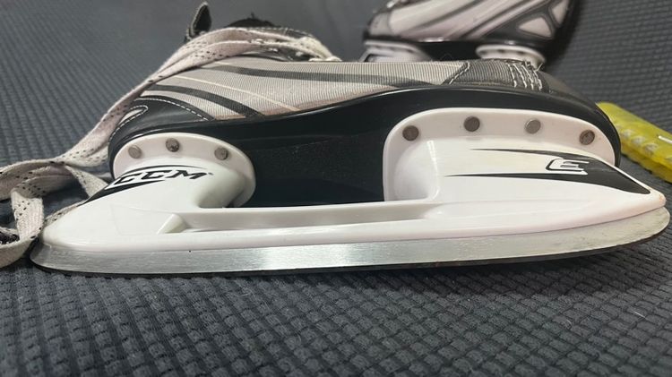 ร้องเท้า ice skate  รูปที่ 5