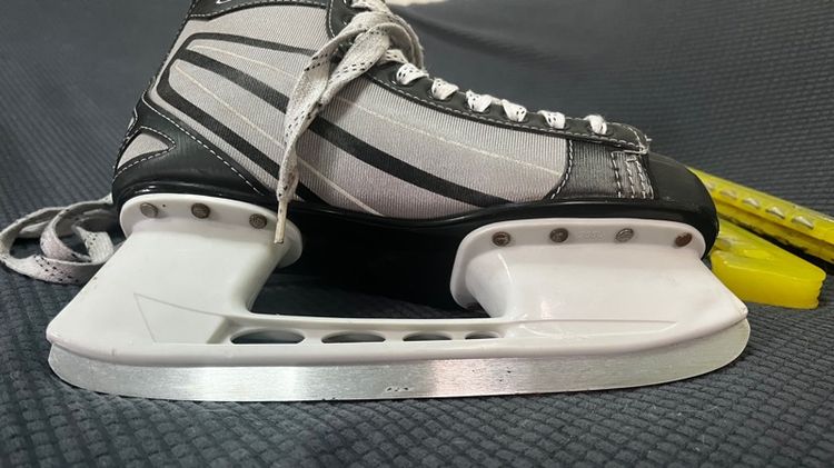 ร้องเท้า ice skate  รูปที่ 4