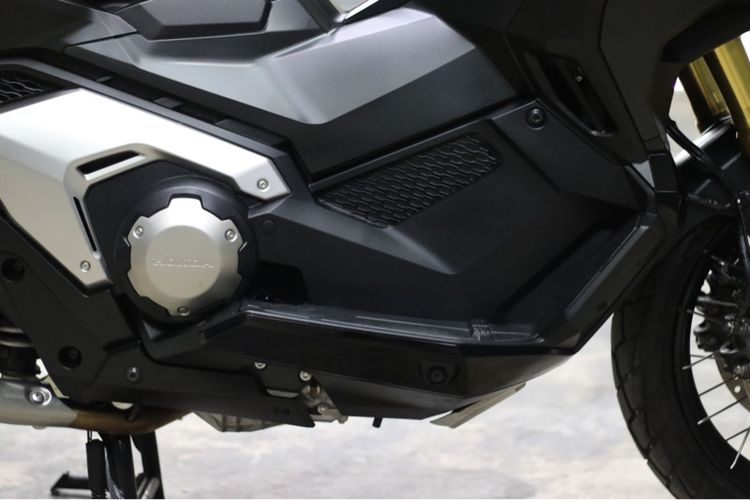 ขายHonda X-Adv750 ปี2024 วิ่งน้อย รูปที่ 6