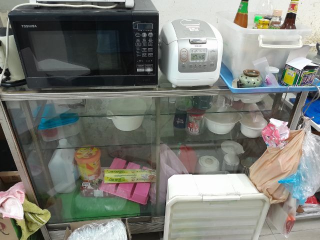 ขายตู้กระจกสินค้ามือสอง