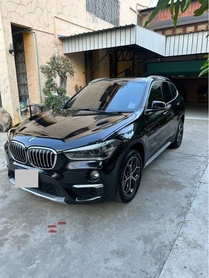 BMW X1 2017 1.5 sDrive18i xLine Utility-car เบนซิน ไม่ติดแก๊ส เกียร์อัตโนมัติ ดำ รูปที่ 3