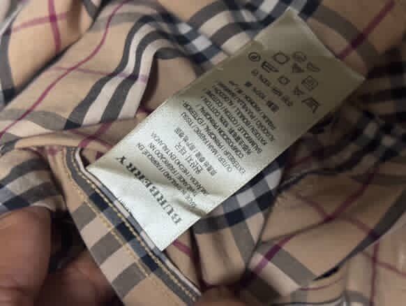 เสื้อ Burberry แขนยาว ของแท้ รูปที่ 3