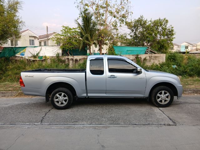 Isuzu D-MAX 2011 2.5 SLX Super Titanium Smart Pickup ดีเซล ไม่ติดแก๊ส เกียร์ธรรมดา เทา รูปที่ 4