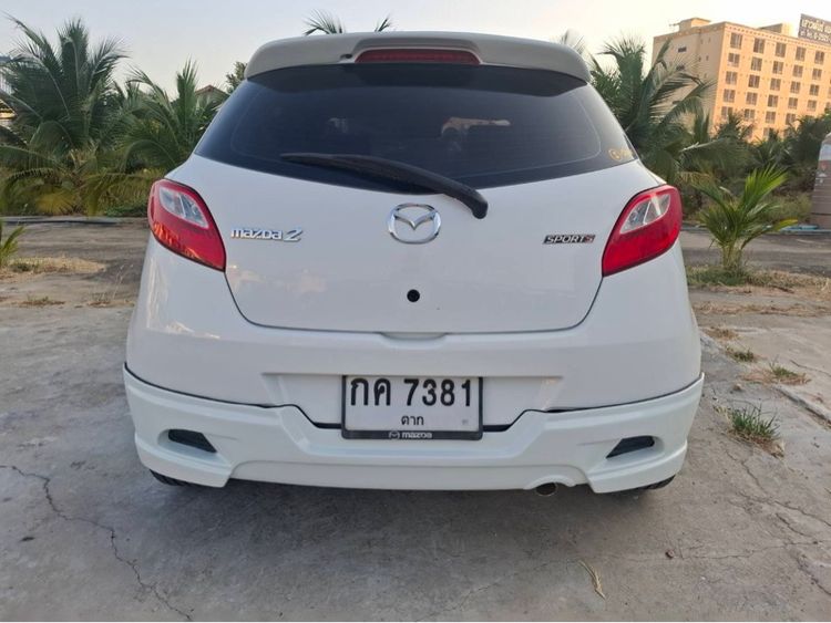Mazda Mazda 2 2012 1.5 Groove Sedan เบนซิน ไม่ติดแก๊ส เกียร์ธรรมดา ขาว รูปที่ 4