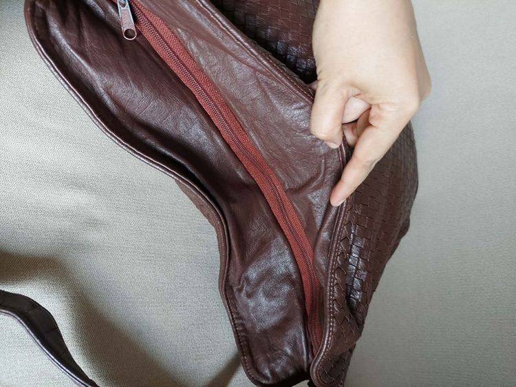 กระเป๋า Bally สีน้ำตาล รูปที่ 9