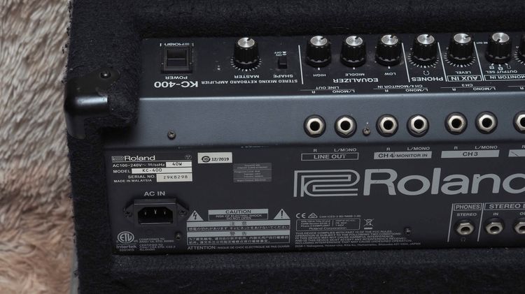 ขายตู้แอป์คีย์บอร์ด Roland KC400 รูปที่ 4