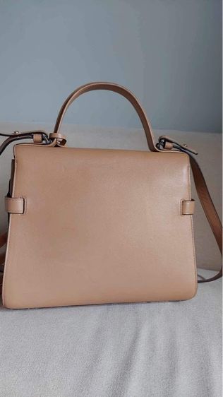 กระเป๋า delvaux สีน้ำตาลอ่อน รูปที่ 4