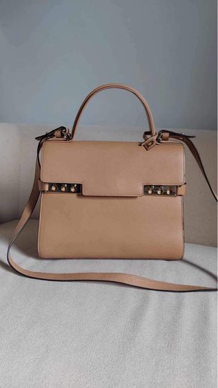 กระเป๋า delvaux สีน้ำตาลอ่อน