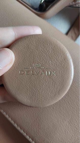 กระเป๋า delvaux สีน้ำตาลอ่อน รูปที่ 13