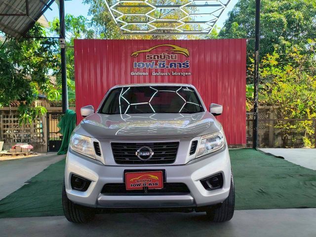 Nissan NP300-NAVARA 2019 2.5 S Pickup ดีเซล ไม่ติดแก๊ส เกียร์ธรรมดา บรอนซ์เงิน รูปที่ 2
